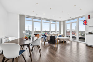 Photo 14- click for photo gallery